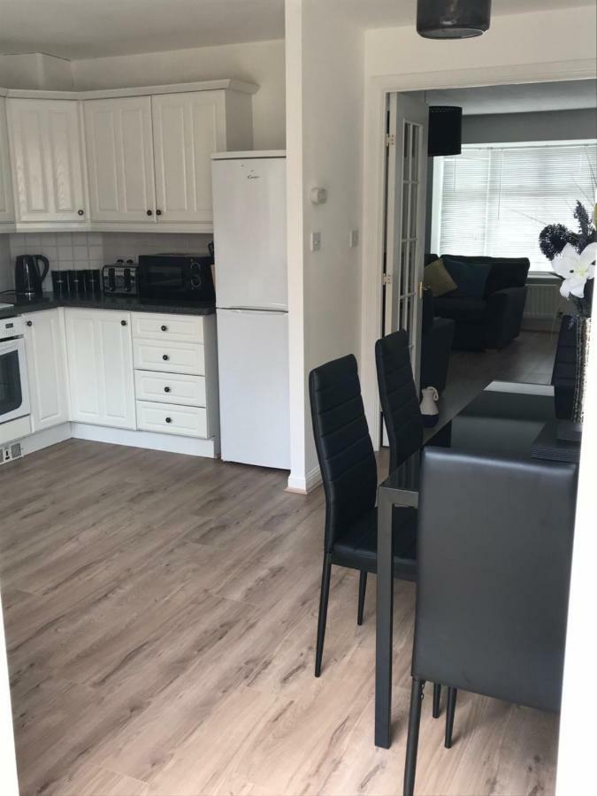 Eastbourne, Sovereign Harbour Holiday Home מראה חיצוני תמונה